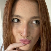 abrilred Nude
