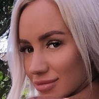 Court Walding Nude