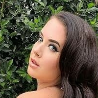 Holly Luyah Nude
