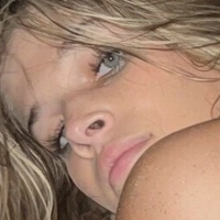 Megcrit Nude